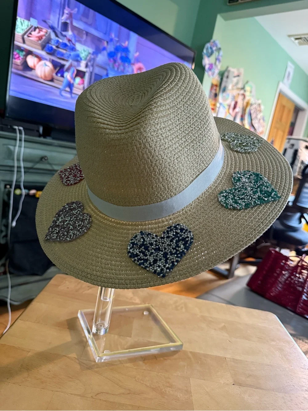 Beige Straw Sun Hat with Sparkle Heart Appliqués, from Bitsandpieces to go